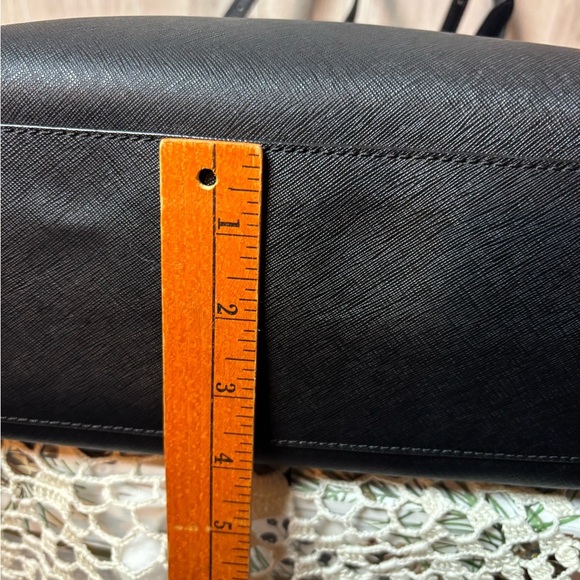 Tory Burch York Buckle Tote Bag Black Saffiano Leather with Gold Accents - Picture 6 of 13